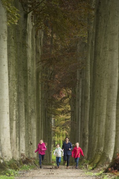 Kinderen in de natuur.