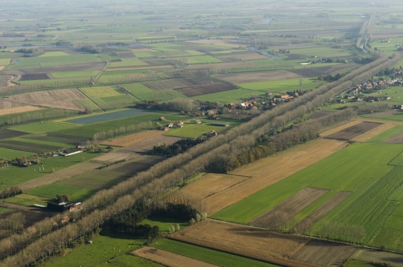 Leopoldkanaal te Sint-Laureins.