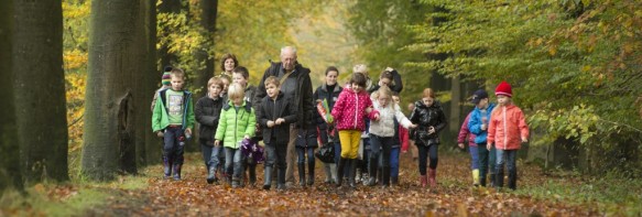 Kinderen in de natuur.
