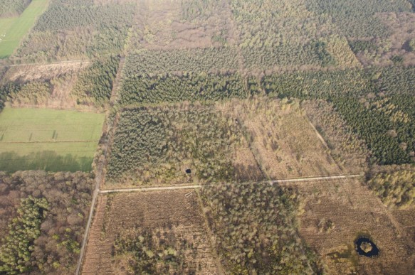 Luchtfoto van het Drongengoed.