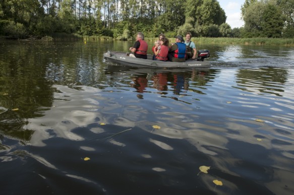 Boottocht op kreek.