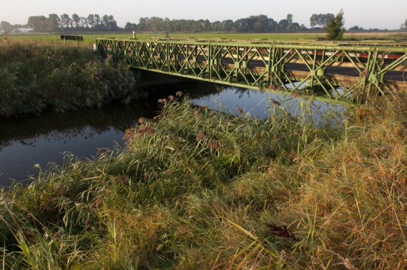 Brug over het Leopoldkanaal.