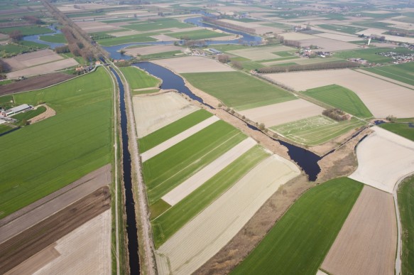 Leopoldkanaal en de Oostpolderkreek.