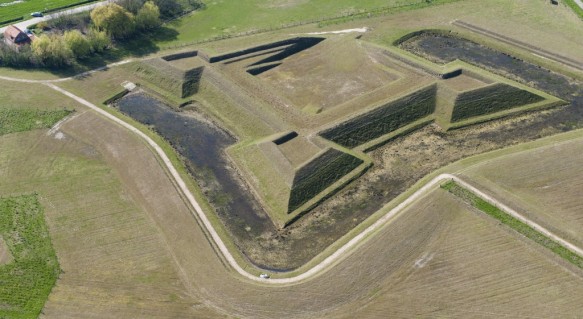 Fort 