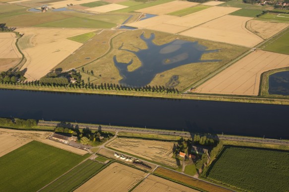 Kanaal Gent-Terneuzen.