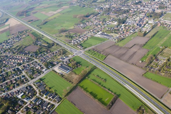 De R4 nabij Ertvelde.