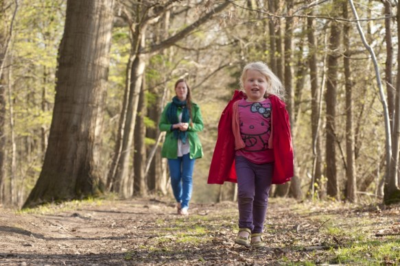 Wandelen in het bos.