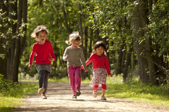 Kinderen in de natuur.