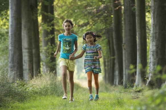 Kinderen in de natuur.