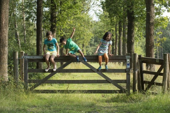 Kinderen in de natuur.